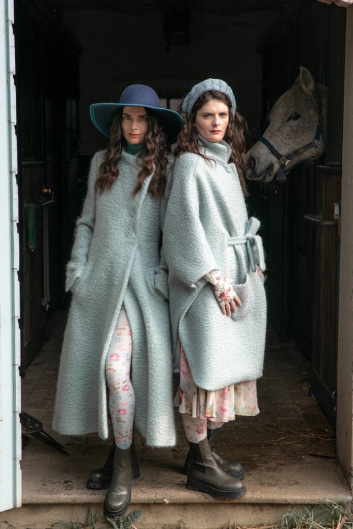Fotoservizio/FW 21-22/WOMEN/SFILATA/LUISA BECCARIA/DP2/13