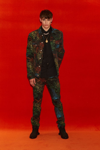 Fotoservizio/SS 2022/MEN/SFILATA/PHILIPP PLEIN/DP2/10