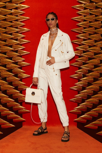 Fotoservizio/SS 2022/MEN/SFILATA/PHILIPP PLEIN/DP2/20