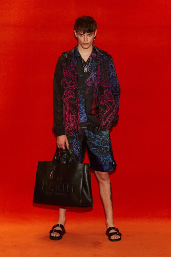 Fotoservizio/SS 2022/MEN/SFILATA/PHILIPP PLEIN/DP2/23