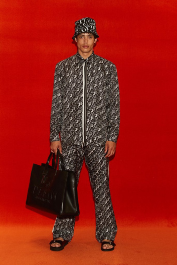 Fotoservizio/SS 2022/MEN/SFILATA/PHILIPP PLEIN/DP2/74