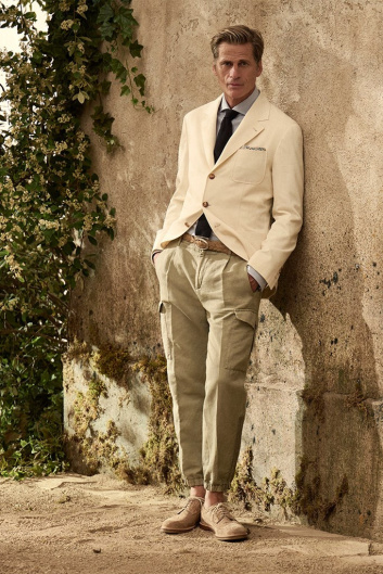 Fotoservizio/SS 2022/MEN/APPUNTAMENTO/BRUNELLO CUCINELLI/DP2/6