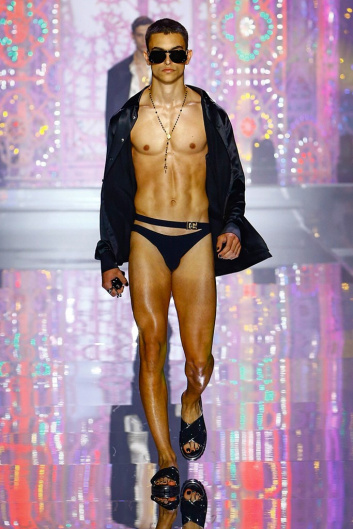 Fotoservizio/SS 2022/MEN/SFILATA/DOLCE & GABBANA/DP2/23
