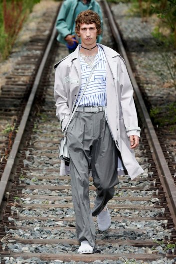 Fotoservizio/SS 2022/MEN/SFILATA/ETRO/DP2/1