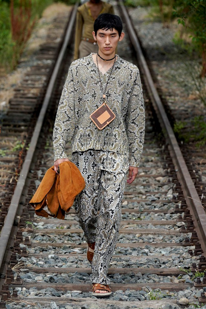 Fotoservizio/SS 2022/MEN/SFILATA/ETRO/DP2/0