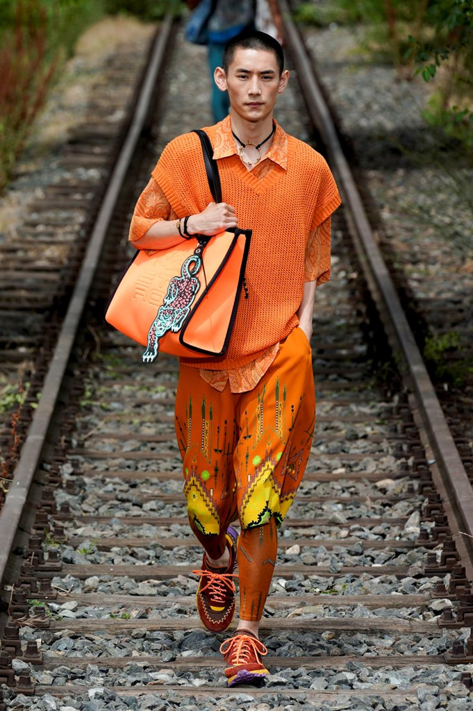 Fotoservizio/SS 2022/MEN/SFILATA/ETRO/DP2/6