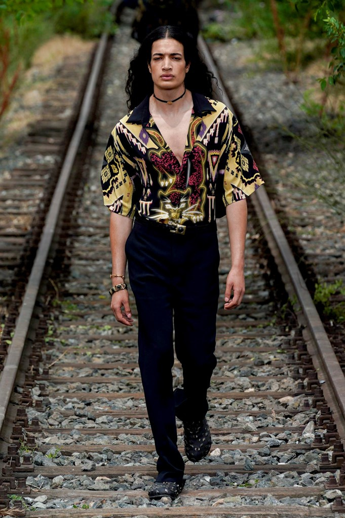 Fotoservizio/SS 2022/MEN/SFILATA/ETRO/DP2/1