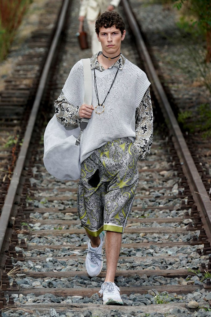 Fotoservizio/SS 2022/MEN/SFILATA/ETRO/DP2/2