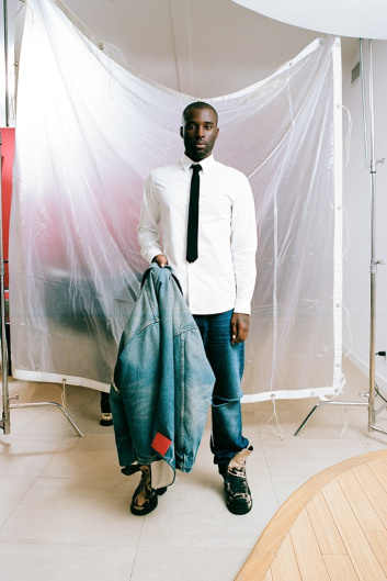 Fotoservizio/SS 2022/MEN/SFILATA/424/DP2/0
