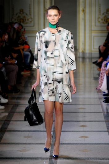 Fotoservizio/SS 2016/WOMEN/ANDREA INCONTRI/DP1/8