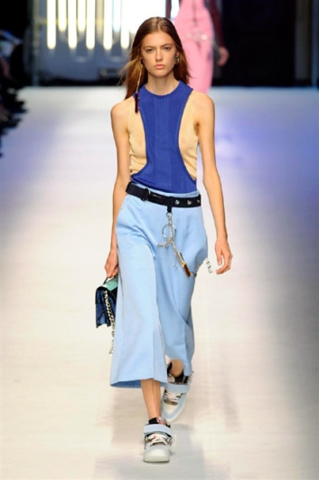 Fotoservizio/SS 2016/WOMEN/MSGM/DP1/5