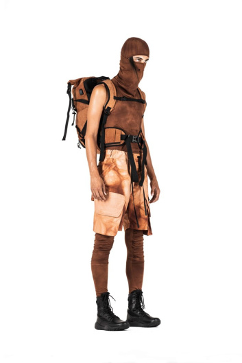 Fotoservizio/SS 2022/MEN/SFILATA/GALL/DP2/2