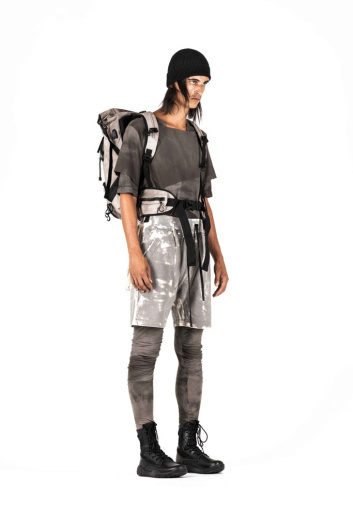 Fotoservizio/SS 2022/MEN/SFILATA/GALL/DP2/17