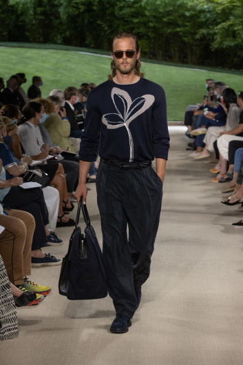 Fotoservizio/SS 2022/MEN/SFILATA/GIORGIO ARMANI/DP2/4