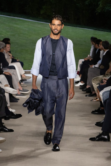 Fotoservizio/SS 2022/MEN/SFILATA/GIORGIO ARMANI/DP2/18