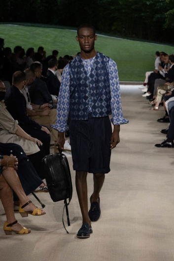 Fotoservizio/SS 2022/MEN/SFILATA/GIORGIO ARMANI/DP2/9
