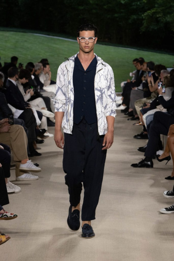 Fotoservizio/SS 2022/MEN/SFILATA/GIORGIO ARMANI/DP2/12