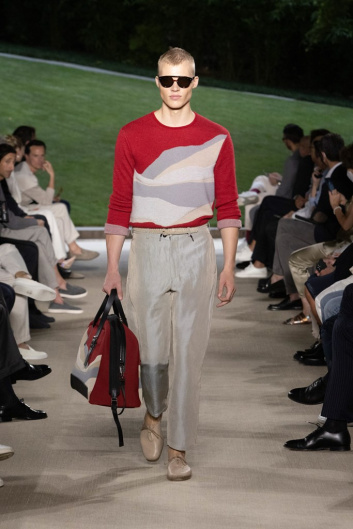 Fotoservizio/SS 2022/MEN/SFILATA/GIORGIO ARMANI/DP2/34