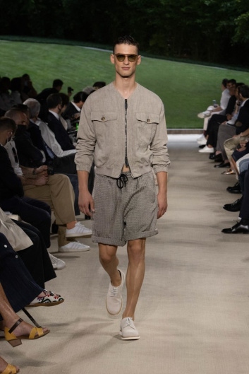 Fotoservizio/SS 2022/MEN/SFILATA/GIORGIO ARMANI/DP2/38