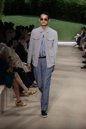 Fotoservizio/SS 2022/MEN/SFILATA/GIORGIO ARMANI/DP2/47