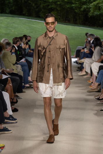 Fotoservizio/SS 2022/MEN/SFILATA/GIORGIO ARMANI/DP2/40