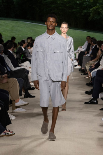 Fotoservizio/SS 2022/MEN/SFILATA/GIORGIO ARMANI/DP2/42