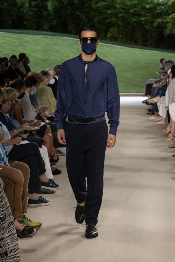 Fotoservizio/SS 2022/MEN/SFILATA/GIORGIO ARMANI/DP2/62
