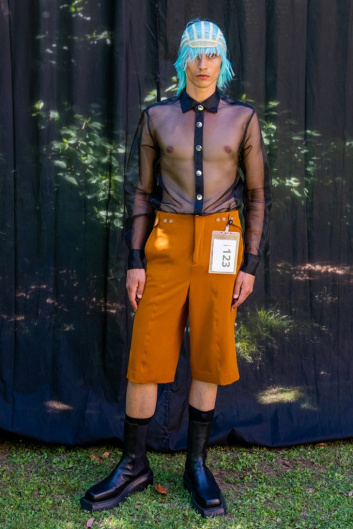 Fotoservizio/SS 2022/MEN/SFILATA/DIMA LEU/DP2/16
