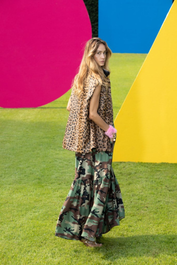 Fotoservizio/SS 2022/WOMEN/PRESENTAZIONE/SIMONETTA RAVIZZA/DP2/2