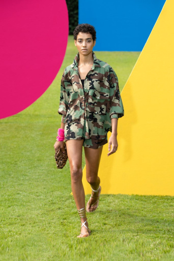 Fotoservizio/SS 2022/WOMEN/PRESENTAZIONE/SIMONETTA RAVIZZA/DP2/3