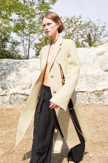 Fotoservizio/SS 2022/WOMEN/PRESENTAZIONE/KRIZIA/DP2/10