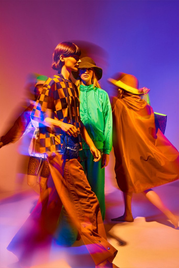 Fotoservizio/SS 2022/WOMEN/PRESENTAZIONE/OOF WEAR/DP2/2