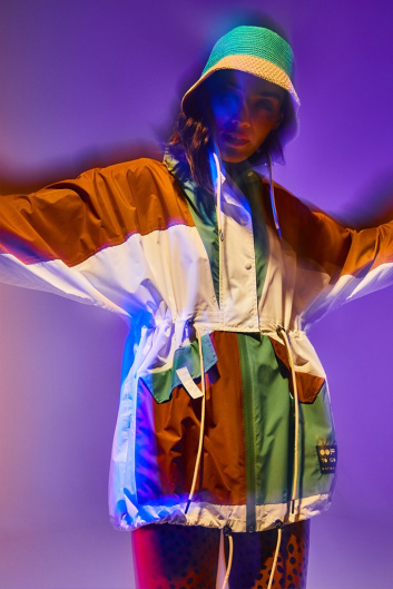 Fotoservizio/SS 2022/WOMEN/PRESENTAZIONE/OOF WEAR/DP2/6