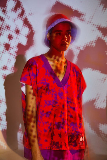 Fotoservizio/SS 2022/WOMEN/PRESENTAZIONE/OOF WEAR/DP2/18