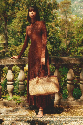 Fotoservizio/SS 2022/WOMEN/PRESENTAZIONE/SERAPIAN/DP2/4