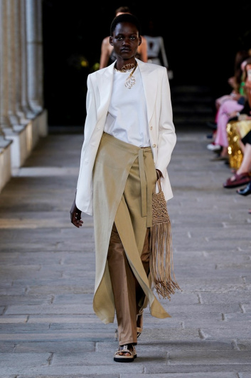 Fotoservizio/SS 2022/WOMEN/SFILATA/ALBERTA FERRETTI/DP2/5
