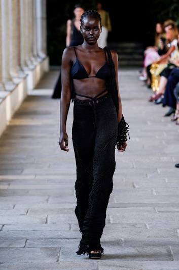 Fotoservizio/SS 2022/WOMEN/SFILATA/ALBERTA FERRETTI/DP2/1