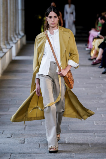 Fotoservizio/SS 2022/WOMEN/SFILATA/ALBERTA FERRETTI/DP2/16