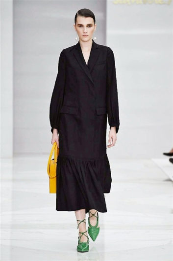 Fotoservizio/SS 2016/WOMEN/SALVATORE FERRAGAMO/DP1/7