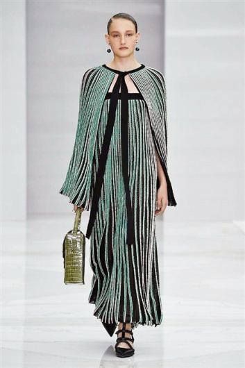 Fotoservizio/SS 2016/WOMEN/SALVATORE FERRAGAMO/DP1/9