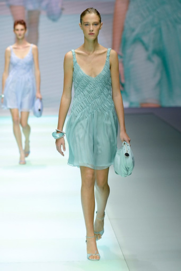 Fotoservizio/SS 2022/WOMEN/SFILATA/EMPORIO ARMANI/DP2/16