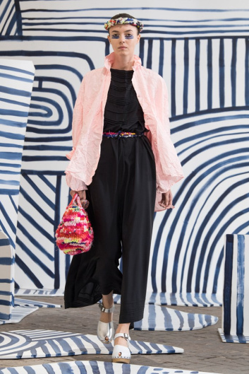 Fotoservizio/SS 2022/WOMEN/SFILATA/DANIELA GREGIS/DP2/24