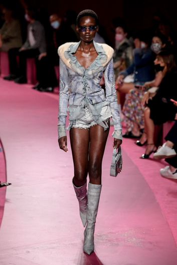 Fotoservizio/SS 2022/WOMEN/SFILATA/BLUMARINE/DP2/3