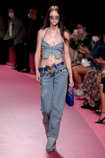 Fotoservizio/SS 2022/WOMEN/SFILATA/BLUMARINE/DP2/20