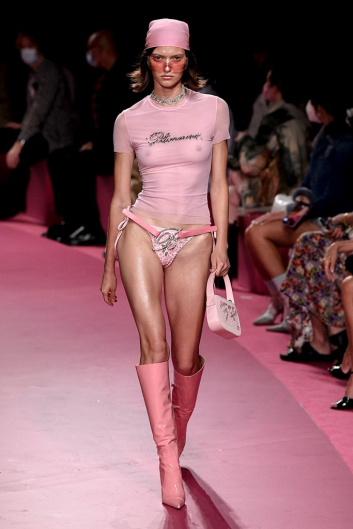 Fotoservizio/SS 2022/WOMEN/SFILATA/BLUMARINE/DP2/39