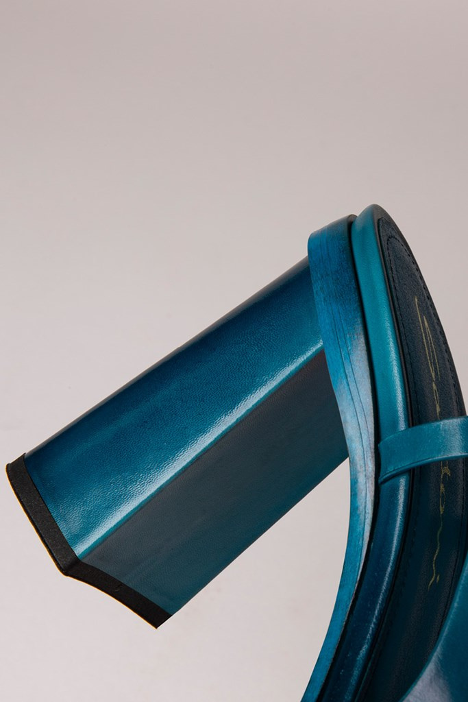 Fotoservizio/SS 2022/WOMEN/PRESENTAZIONE/SANTONI/DP2/3