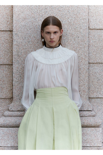 Fotoservizio/SS 2022/WOMEN/PRESENTAZIONE/ROMEO GIGLI/DP2/6