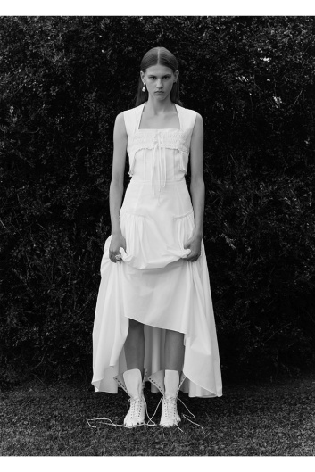 Fotoservizio/SS 2022/WOMEN/PRESENTAZIONE/ROMEO GIGLI/DP2/12