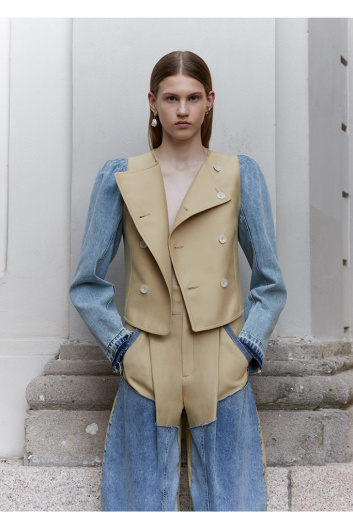 Fotoservizio/SS 2022/WOMEN/PRESENTAZIONE/ROMEO GIGLI/DP2/8