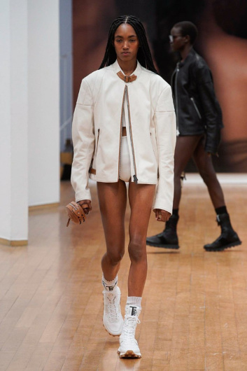 Fotoservizio/SS 2022/WOMEN/SFILATA/TOD'S/DP2/2